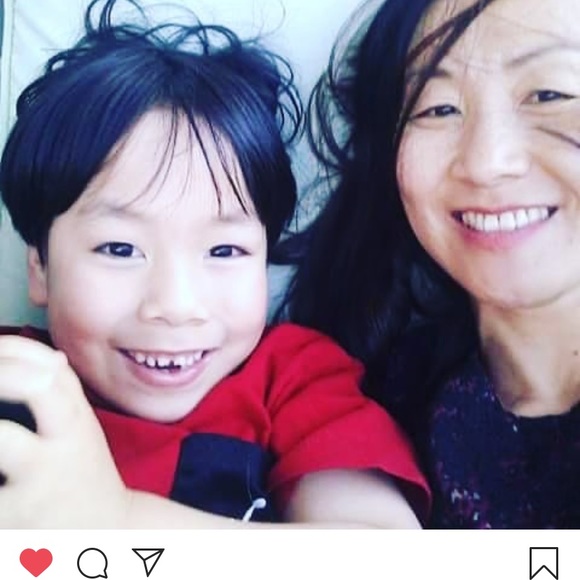 Meet your Posher, Mina - Picture 3 of 3